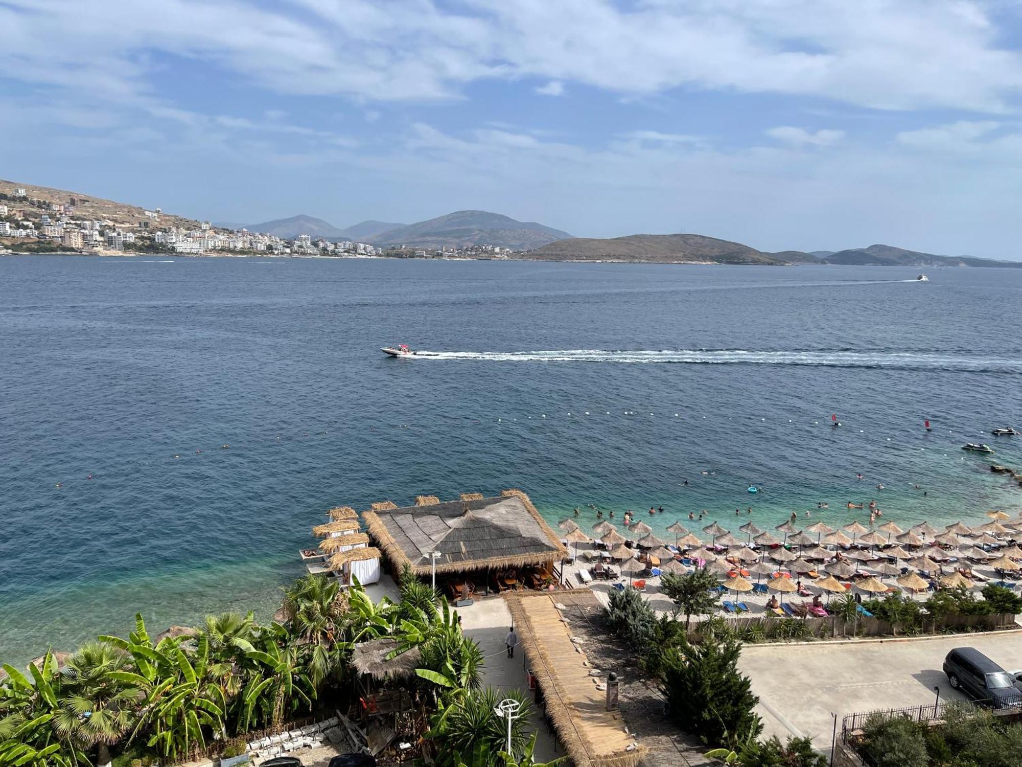 Ferienwohnung Port Side Sarandë Exterior foto