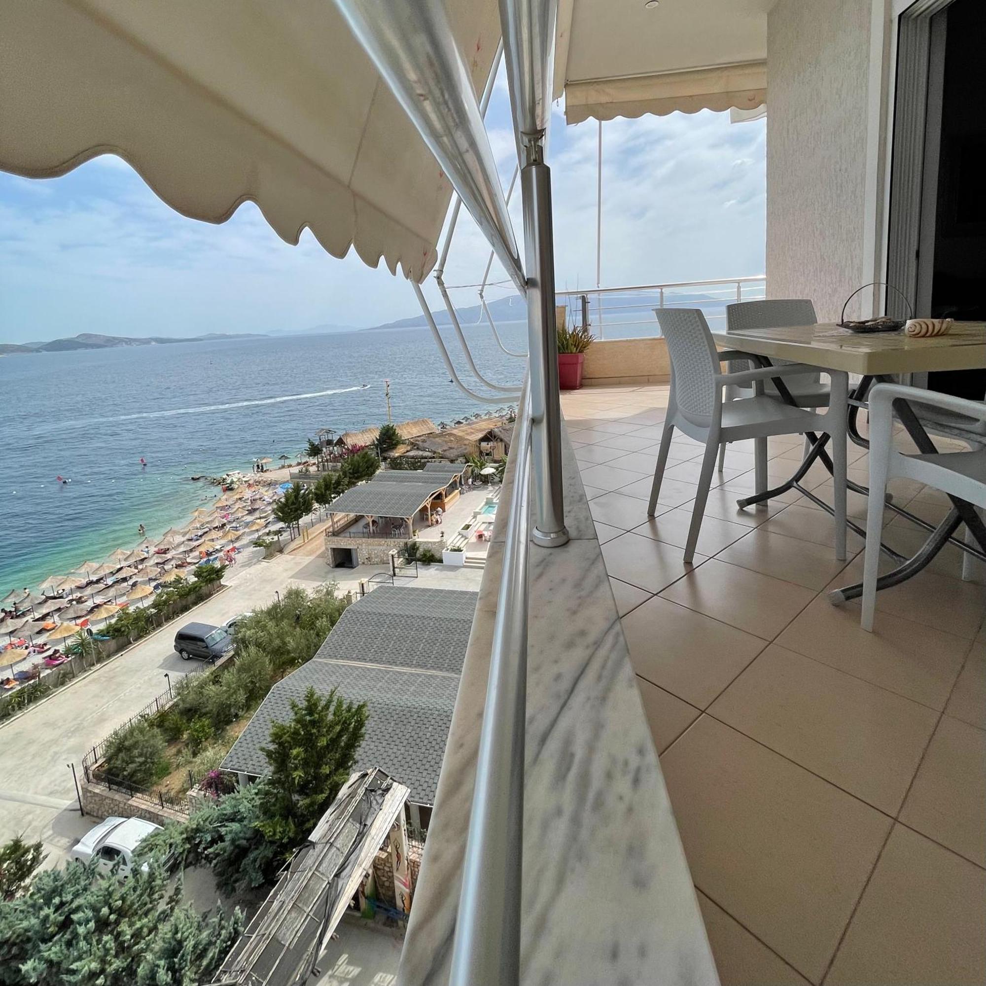 Ferienwohnung Port Side Sarandë Exterior foto