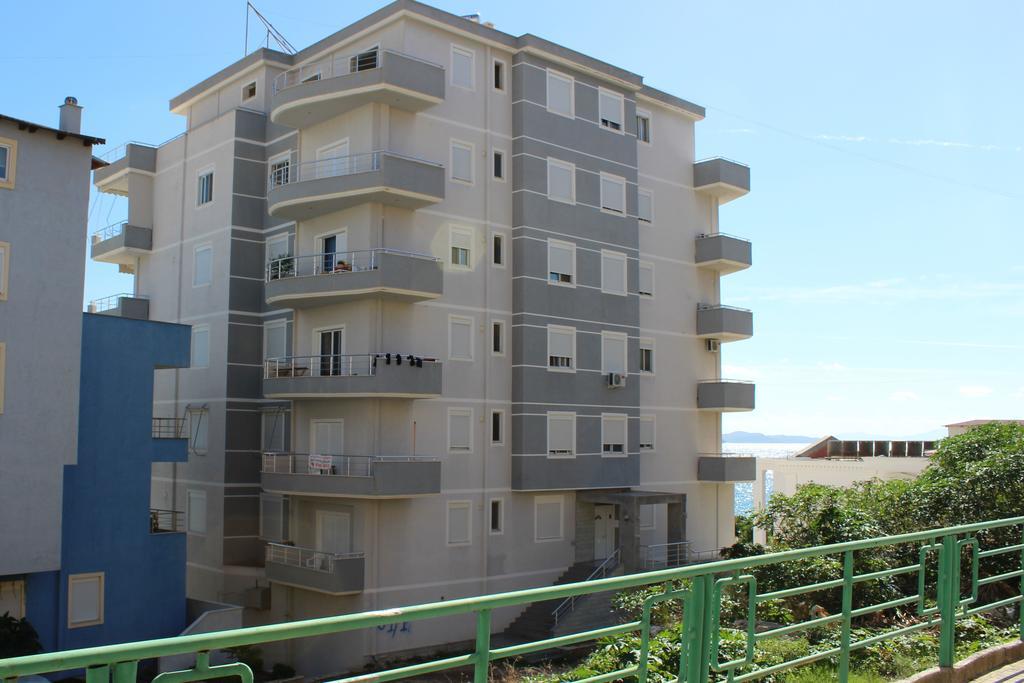 Ferienwohnung Port Side Sarandë Exterior foto